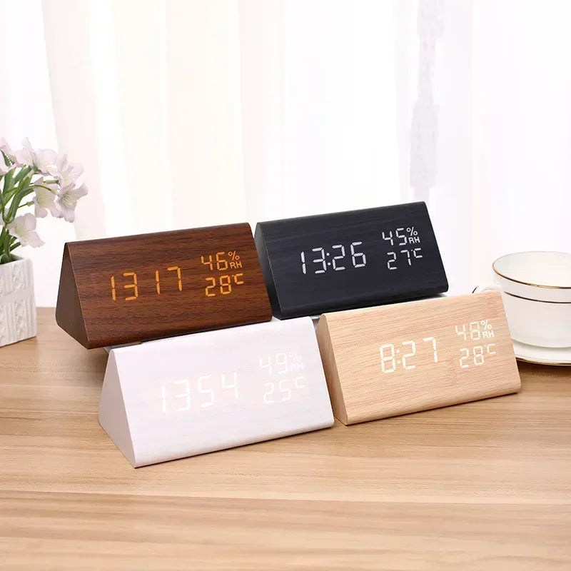 Despertador y Reloj LED minimalista con control por sonido y display de temperatura